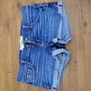 Hollister Jean shorts, size 3/26